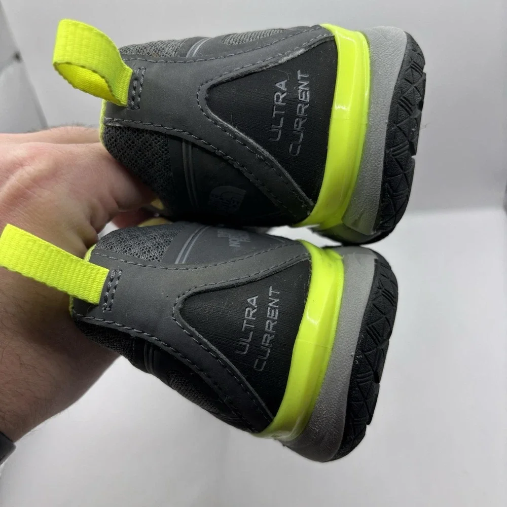 Men's Size 9.5 - The North Face Ultra Current Grey Lime Trail Running Shoes CCE4